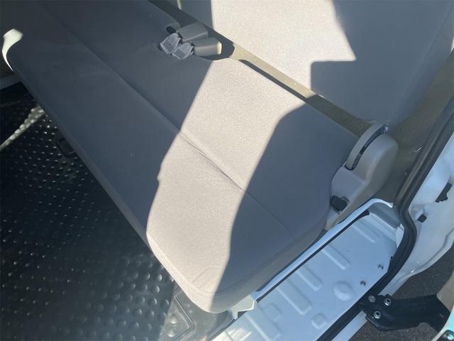 エブリイ ＰＣ　エアコン　パワーウィンドウ　パワーステアリング　運転席エアバック　助手席エアバック　盗難防止システム　ナビ　衝突安全ボディ（29枚目）