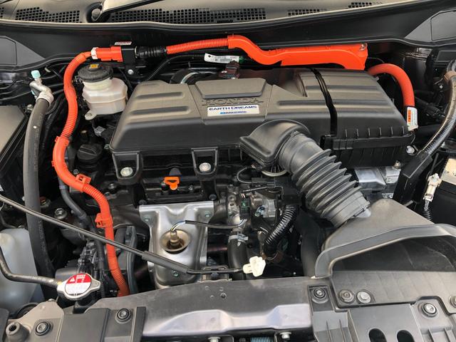 ハイブリッドアブソルート・ホンダセンシングEXパック 1年保証 1オーナー 禁煙車 黒革シート 両側電動スライド 全周囲モニター メーカーナビ 天井モニター カーテンSRS ソナー シートヒーター ドラレコ フルセグ USB HDMI ブルートゥース(28枚目)