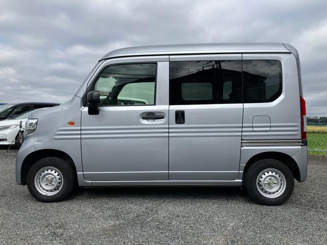 Ｎ－ＶＡＮ Ｇ・ホンダセンシング　１年保証　禁煙車　カロッツェリア製ナビ　バックカメラ　Ｂｌｕｅｔｏｏｔｈ　ＡＵＸ　ＤＶＤ／ＣＤ／ＳＤ　ＥＴＣ　キーレス　Ｗエアバック　衝突軽減ブレーキ　車線逸脱防止　追従クルコン　横滑り防止（13枚目）