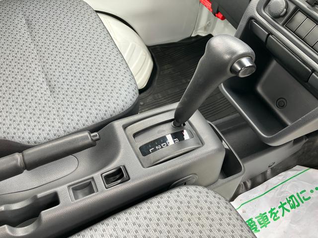 ＮＴ１００クリッパートラック ＤＸ　１年保証　１オーナー　オートマ　禁煙車　Ｗエアバック（11枚目）