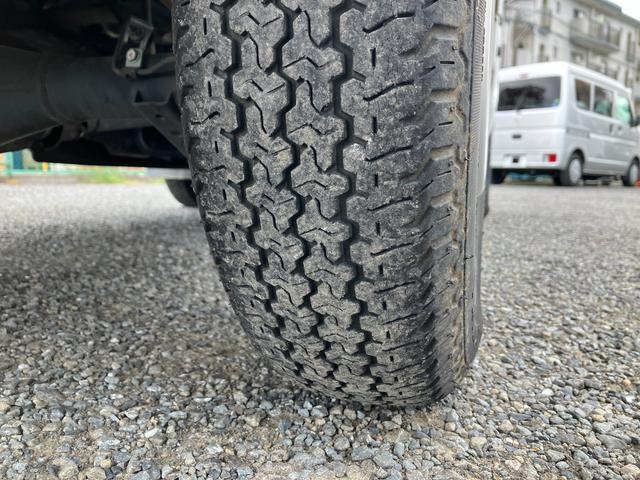 キャリイトラック KCスペシャル パネル幌 1年保証 1オーナー 禁煙車 キーレス バックカメラ PW オートライト Wエアバック デュアルカメラサポート 衝突軽減ブレーキ 車線逸脱防止機能 誤発進抑制機能 横滑り防止(19枚目)