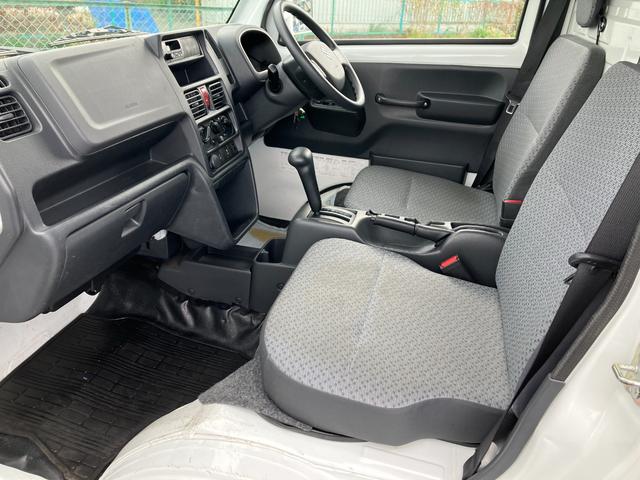 キャリイトラック KCスペシャル パネル幌 1年保証 1オーナー 禁煙車 キーレス バックカメラ PW オートライト Wエアバック デュアルカメラサポート 衝突軽減ブレーキ 車線逸脱防止機能 誤発進抑制機能 横滑り防止(22枚目)