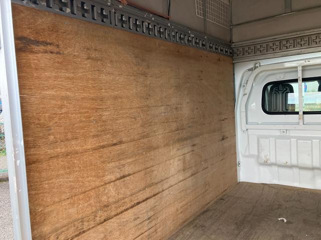 キャリイトラック KCスペシャル パネル幌 1年保証 1オーナー 禁煙車 キーレス バックカメラ PW オートライト Wエアバック デュアルカメラサポート 衝突軽減ブレーキ 車線逸脱防止機能 誤発進抑制機能 横滑り防止(26枚目)