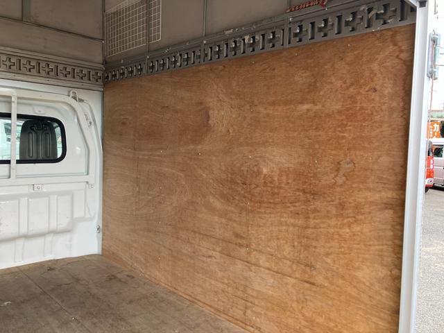 キャリイトラック KCスペシャル パネル幌 1年保証 1オーナー 禁煙車 キーレス バックカメラ PW オートライト Wエアバック デュアルカメラサポート 衝突軽減ブレーキ 車線逸脱防止機能 誤発進抑制機能 横滑り防止(27枚目)