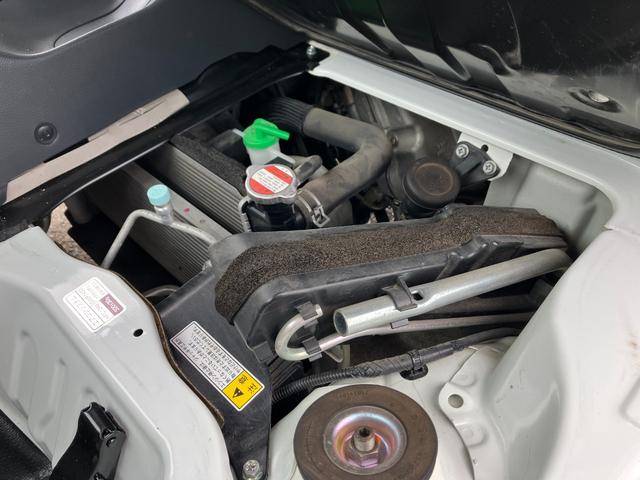 キャリイトラック KCスペシャル パネル幌 1年保証 1オーナー 禁煙車 キーレス バックカメラ PW オートライト Wエアバック デュアルカメラサポート 衝突軽減ブレーキ 車線逸脱防止機能 誤発進抑制機能 横滑り防止(29枚目)