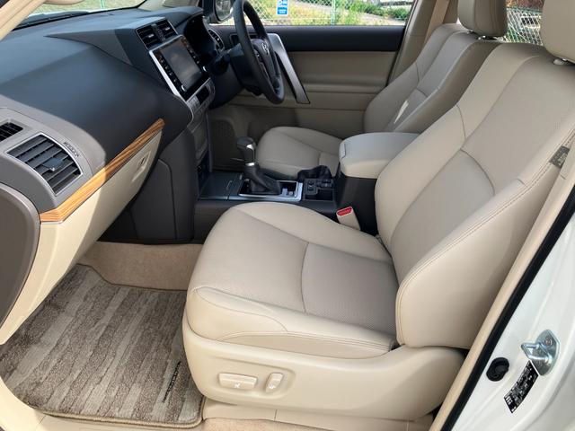 ランドクルーザープラド ＴＸ　Ｌパッケージ　オプション合計９６１，２００円　Ｔコネクトナビ　スーパーライヴサウンド　マルチモニター　ＢＳＭ　ムーンルーフ　モデリスタフルキット／マフラー　セーフティセンス　カープレイ　本革電動　ベンチレーション（27枚目）