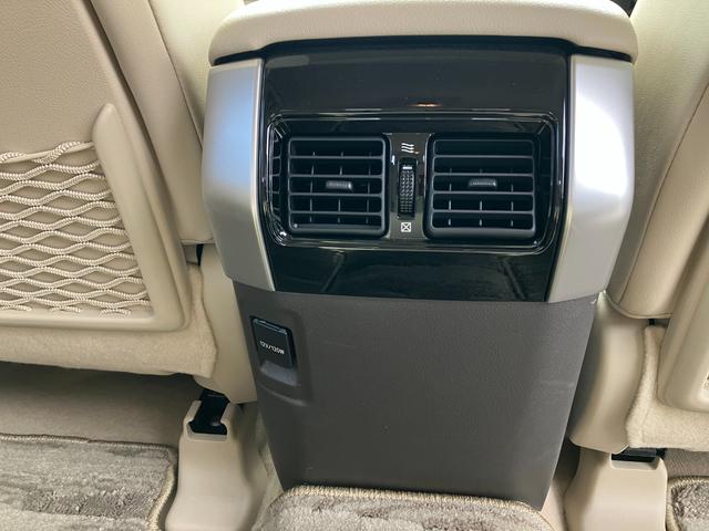 ランドクルーザープラド ＴＸ　Ｌパッケージ　オプション合計９６１，２００円　Ｔコネクトナビ　スーパーライヴサウンド　マルチモニター　ＢＳＭ　ムーンルーフ　モデリスタフルキット／マフラー　セーフティセンス　カープレイ　本革電動　ベンチレーション（35枚目）