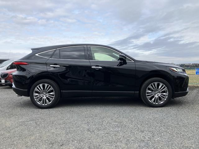 ハリアー Ｚ　レザーパッケージ　１年保証　禁煙　サンルーフ　黒革電動ベンチレーション　カープレイ　デジタルミラー前後ドラレコ　電動リヤゲート　ＥＴＣ２．０　ＪＢＬ　全周囲カメラ　フルセグ　カーテンエアバック　セーフティセンス　ＢＳＭ（15枚目）