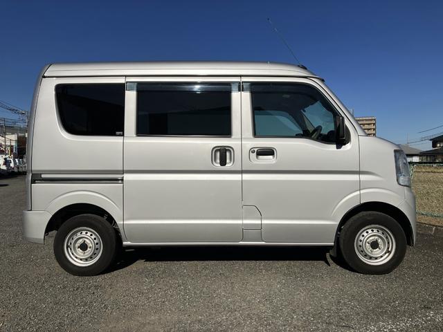 ミニキャブバン Ｇ　１年保証　４速オートマ　１オーナー　禁煙車　キーレス　デュアルカメラサポート　純正ナビ　Ｂｌｕｅｔｏｏｔｈ　ＳＤ　オートライト　Ｗエアバック　衝突軽減ブレーキ　車線逸脱防止　ソナー（6枚目）