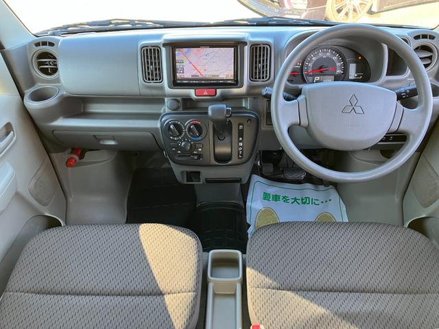 ミニキャブバン Ｇ　１年保証　４速オートマ　１オーナー　禁煙車　キーレス　デュアルカメラサポート　純正ナビ　Ｂｌｕｅｔｏｏｔｈ　ＳＤ　オートライト　Ｗエアバック　衝突軽減ブレーキ　車線逸脱防止　ソナー（8枚目）