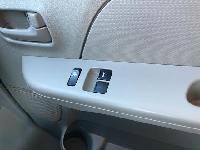 ミニキャブバン Ｇ　１年保証　４速オートマ　１オーナー　禁煙車　キーレス　デュアルカメラサポート　純正ナビ　Ｂｌｕｅｔｏｏｔｈ　ＳＤ　オートライト　Ｗエアバック　衝突軽減ブレーキ　車線逸脱防止　ソナー（11枚目）