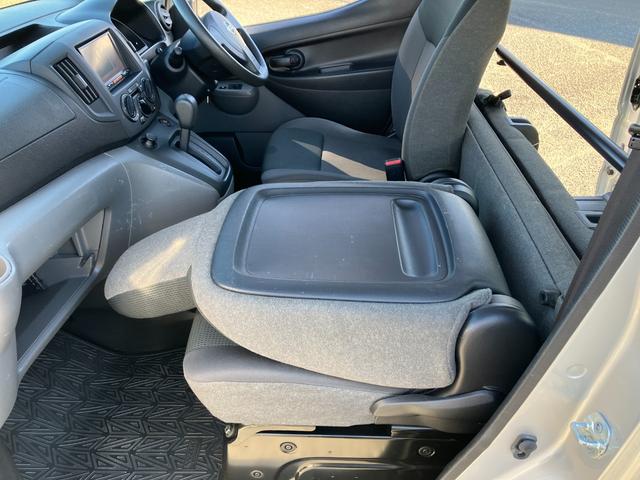 NV200バネットバン DX 1年保証 キーレス 純正ナビ フルセグ Bluetooth CD/SD USB ETC Wエアバック(11枚目)
