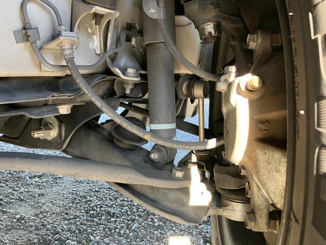 ハイエースバン ロングDX 1年保証 1オーナー 整備記録簿15枚 禁煙車 キーレス ETC 3/6人乗り 平床 5ドア リヤ小窓(23枚目)