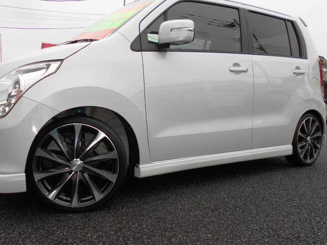 リミテッド /1年保証付/プッシュスタート/車高調/17インチアルミ/社外LEDテール/ナビ/TV/バックカメラ/ブルートゥース/DVDビデオ再生/USB&AUX入力/エンジンオイル&補機ベルト&バッテリー新品(27枚目)