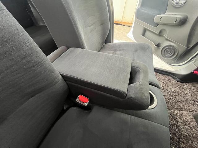 キューブ １５Ｘ　Ｖセレクション　／１オーナー／１年保証／禁煙車／ドライブレコーダー／バックカメラ／カーナビ／ＴＶ／ＥＴＣ２．０／Ｂｌｕｅｔｏｏｔｈ／ＡＵＸ入力／ＤＶＤ再生／ＣＤ＆ＣＤ録音機能／アイドリングストップ／プッシュスタート（47枚目）