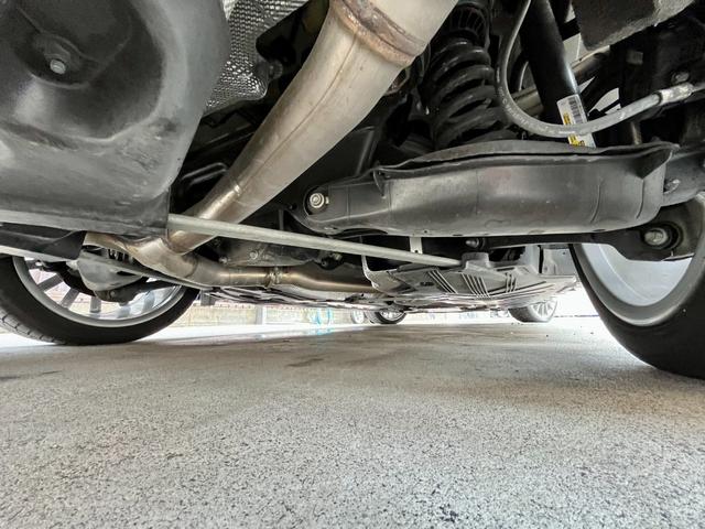 Ｃクラス Ｃ１８０カブリオレスポーツ　／保証付／法定点検付／禁煙車／レザーエクスクルーシブパッケージ／レーダーセーフティパッケージ／ブラインドスポットアシスト／ＬＥＤヘッドライト／純正ナビ／バックモニター／ＡＭＧ１９インチ／ディーラー車（26枚目）