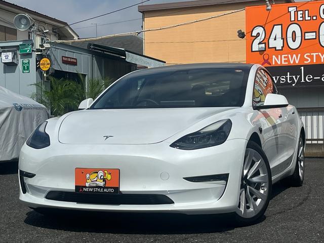 モデル３ ロングレンジ　ＡＷＤ　／１オーナー／禁煙車／保証付／ガラスルーフ／ダッシュカム／オートパイロット／純正ナビ／サイド＆バックカメラ／Ｂｌｕｅｔｏｏｔｈ／ＥＴＣ２．０／置くだけ充電／衝突軽減ブレーキ／パークトロニックセンサー（2枚目）