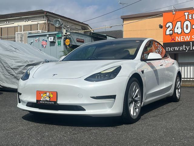 モデル３ ロングレンジ　ＡＷＤ　／１オーナー／禁煙車／保証付／ガラスルーフ／ダッシュカム／オートパイロット／純正ナビ／サイド＆バックカメラ／Ｂｌｕｅｔｏｏｔｈ／ＥＴＣ２．０／置くだけ充電／衝突軽減ブレーキ／パークトロニックセンサー（26枚目）