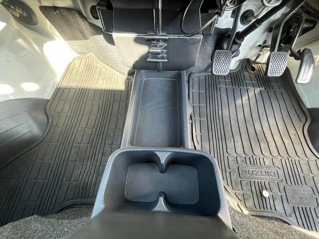 キャリイトラック KCパワステ農繁仕様 /買取り直販車/禁煙車/4WD/5速マニュアル/カーナビ/ドライブレコーダー/外内装クリーニング済み(37枚目)