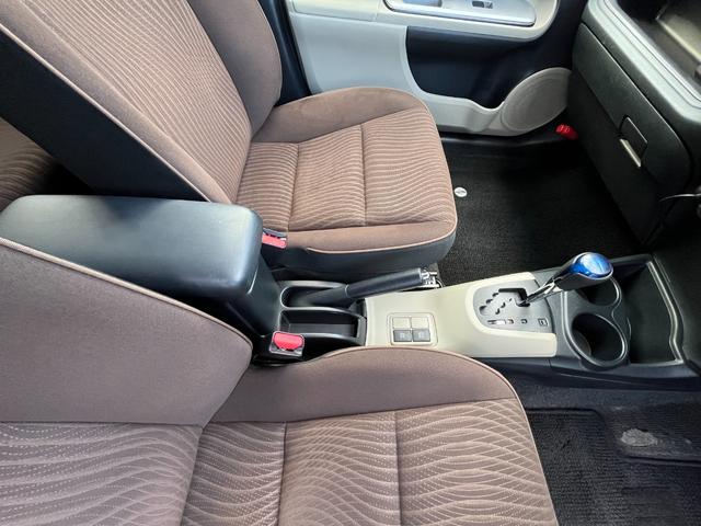 アクア Ｇ　／１オーナー／買取り直販車／後期型テール／ＬＥＤヘッドライト／ＬＥＤフォグランプ／ＬＥＤルームランプ／スマートキー／ナビ／ＴＶ／ブルートゥース／バックカメラ／ＥＴＣ／ドライブレコーダー／ＡＵＸ入力（49枚目）