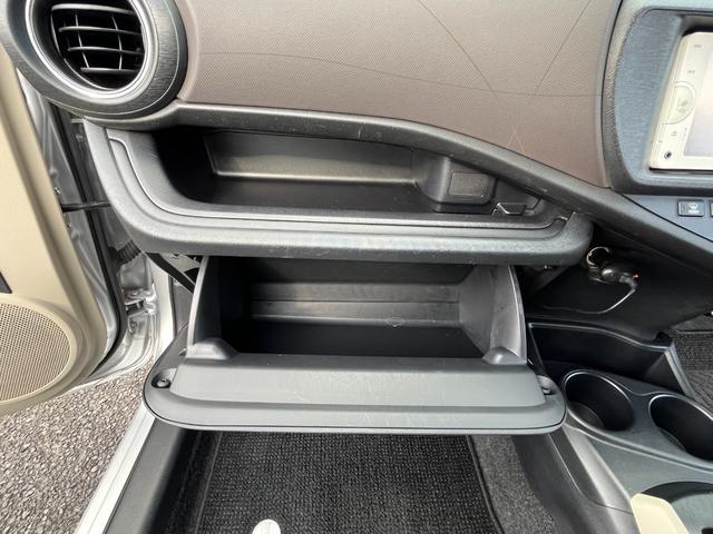 アクア Ｇ　／１オーナー／買取り直販車／後期型テール／ＬＥＤヘッドライト／ＬＥＤフォグランプ／ＬＥＤルームランプ／スマートキー／ナビ／ＴＶ／ブルートゥース／バックカメラ／ＥＴＣ／ドライブレコーダー／ＡＵＸ入力（55枚目）