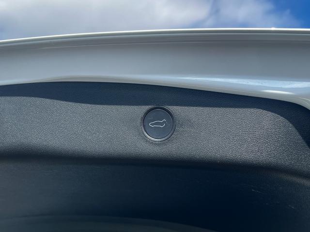 モデル３ スタンダードレンジプラス　／禁煙車／保証付／ガラスルーフ／ダッシュカム／オートパイロット／純正ナビ／サイド＆バックカメラ／Ｂｌｕｅｔｏｏｔｈ／ＥＴＣ２．０／置くだけ充電／衝突軽減ブレーキ／パークトロニックセンサー（67枚目）