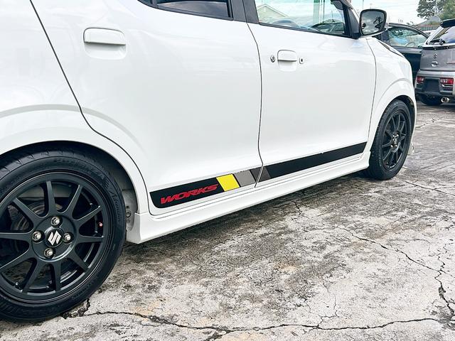 アルトワークス ベースグレード　モンスタースポーツＦバンパー　ＢＬＩＴＺ車高調　スズキワークス　リアウイング　ガレージベリー　リアディフューザーＥＣＵ書換え　ＨＫＳマフラー　カロッツェリア　フルセグナビ　ローポジションシートアダプタ（13枚目）