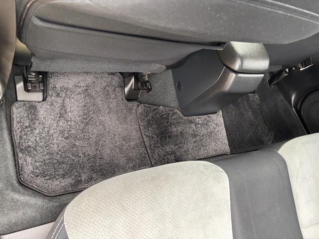 XVハイブリッド 2.0i-L アイサイト 4WD ハイブリッド パワーシート ドライブレコーダー ナビ TV バックカメラ ETC クルーズコントロール HID 17インチアルミホイール ワンオーナー 記録簿有(49枚目)