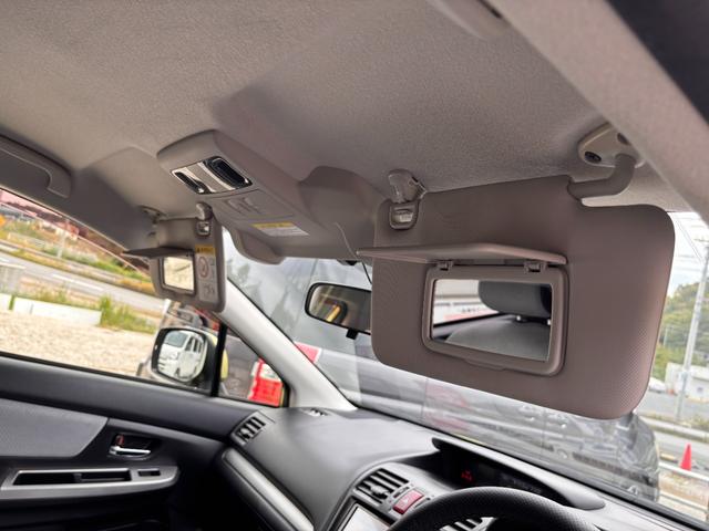 XVハイブリッド 2.0i-L アイサイト 4WD ハイブリッド パワーシート ドライブレコーダー ナビ TV バックカメラ ETC クルーズコントロール HID 17インチアルミホイール ワンオーナー 記録簿有(52枚目)