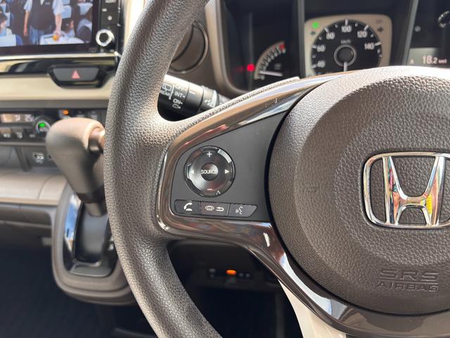 N-WGN Lホンダセンシング 当社指定新品タイヤ4本 ドライブレコーダー前後 8インチナビ TV バックカメラ ETC クルーズコントロール シートヒーター LED ステアリングスイッチ USB ワンオーナー 記録簿有(16枚目)