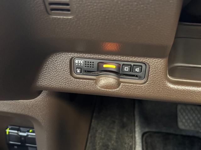 N-WGN Lホンダセンシング 当社指定新品タイヤ4本 ドライブレコーダー前後 8インチナビ TV バックカメラ ETC クルーズコントロール シートヒーター LED ステアリングスイッチ USB ワンオーナー 記録簿有(22枚目)