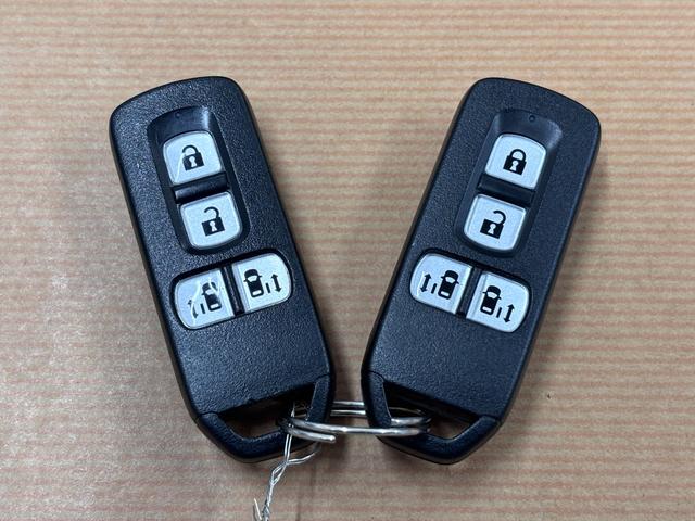 Ｎ－ＢＯＸ Ｇ　ＳＳパッケージ　オールシーズンタイヤ　ドライブレコーダー前後　両側パワースライドドア　ナビ　ＥＴＣ　バックカメラ　ＵＳＢジャック　ステアリングスイッチ　スマートキー　１４アルミホイール　ワンオーナー　記録簿有り（29枚目）