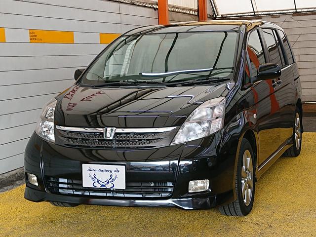 TOYOTA ISIS PLATANA