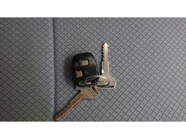 ハイゼットカーゴ ＤＸ　ハイルーフ　両側スライドドア　キーレスキー　パワーウィンドウ　パワーステアリング（15枚目）