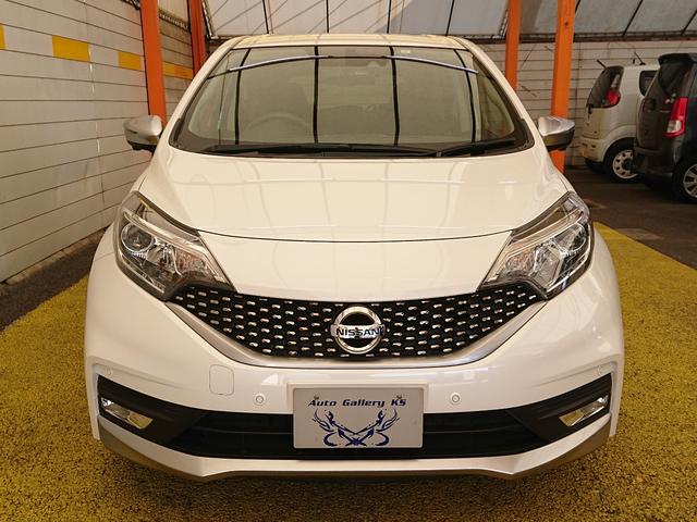 ノート ｅ－ｐｏｗｅｒ　モードプレミア　ブラックコンビ　ｅ－ｐｏｗｅｒ　モードプレミア　ブラックコンビ　ナビ　地デジ　Ｂｌｕｅｔｏｏｔｈオーディオ　ドライブレコーダー　衝突軽減ブレーキ　全方位モニター　ＥＴＣ　スマートルームミラー　ＬＥＤヘッドライト（2枚目）