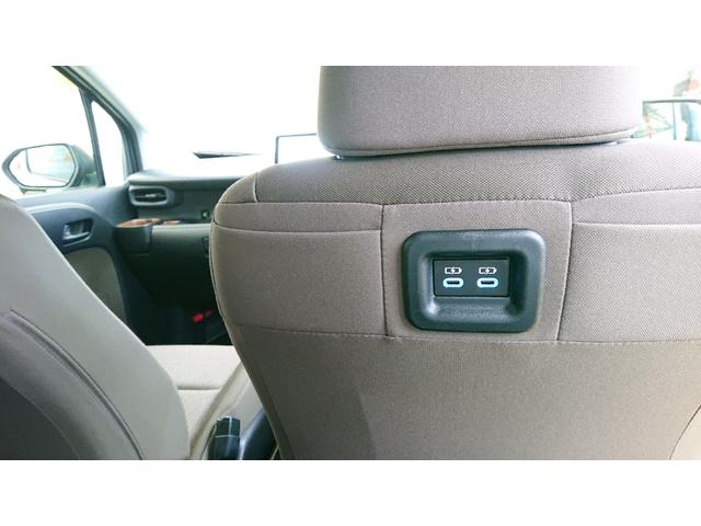 シエンタ ハイブリッドG 純正ナビ 地デジ Bluetoothオーディオ バックカメラ 衝突軽減ブレーキ レーダークルーズコントロール 両側電動スライドドア ETC プッシュスタート スマートキー ステアリングスイッチ(22枚目)