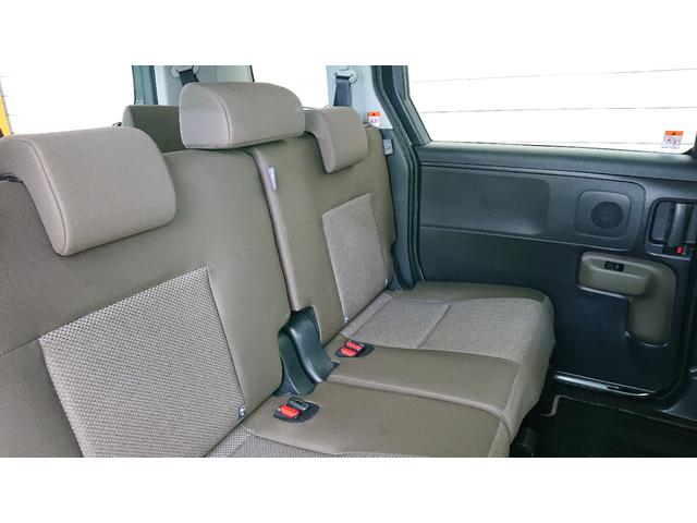 シエンタ ハイブリッドG 純正ナビ 地デジ Bluetoothオーディオ バックカメラ 衝突軽減ブレーキ レーダークルーズコントロール 両側電動スライドドア ETC プッシュスタート スマートキー ステアリングスイッチ(29枚目)