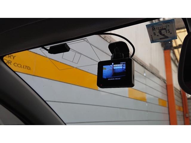 アルト Ｘ　ナビ　ワンセグ　ドライブレコーダー　ＥＴＣ　衝突軽減ブレーキ　シートヒーター　プッシュスタート　スマートキー　アイドリングストップ　純正アルミホイール（13枚目）