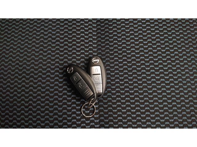 ノート Ｘ　ＤＩＧ－Ｓ　Ｖセレクション＋セーフティ　純正ナビ　地デジ　Ｂｌｕｅｔｏｏｔｈオーディオ　ＥＴＣ　衝突軽減ブレーキ　プッシュスタート　スマートキー（23枚目）