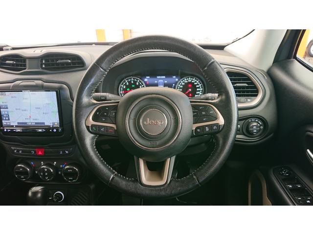 ジープ・レネゲード リミテッド　ナビ　地デジ　Ｂｌｕｅｔｏｏｔｈオーディオ　バックカメラ　パワーシート　シートヒーター　ハンドルヒーター　衝突軽減ブレーキ　クルーズコントロール　プッシュスタート　スマートキー　ワンオーナー（16枚目）