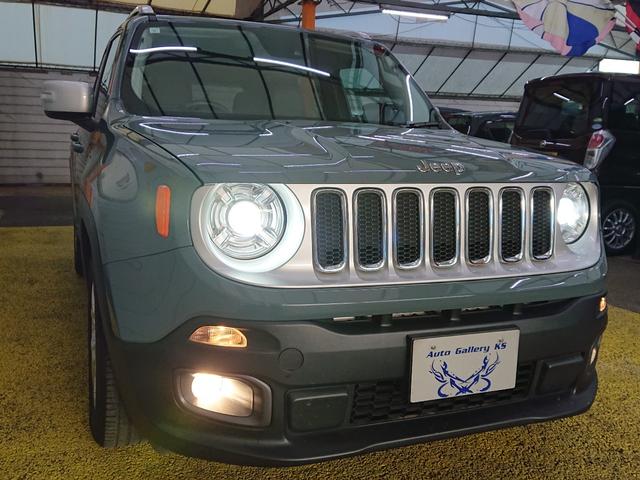 ジープ・レネゲード リミテッド　ナビ　地デジ　Ｂｌｕｅｔｏｏｔｈオーディオ　バックカメラ　パワーシート　シートヒーター　ハンドルヒーター　衝突軽減ブレーキ　クルーズコントロール　プッシュスタート　スマートキー　ワンオーナー（32枚目）