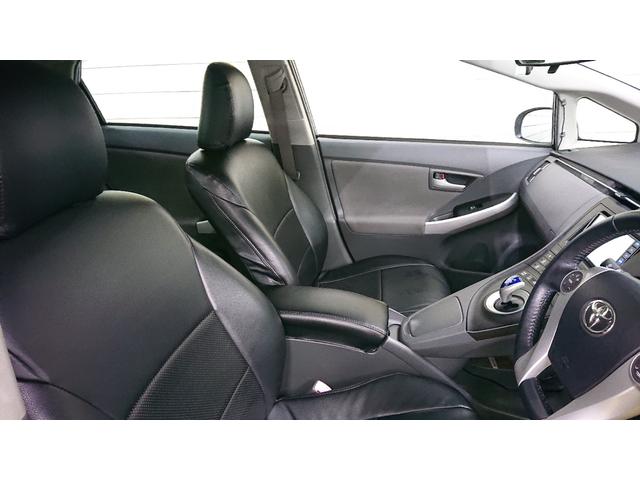 プリウス Ｇツーリングセレクション　ナビ　ワンセグ　バックカメラ　ＥＴＣ　ドライブレコーダー　スマートキー　プッシュスタート（27枚目）