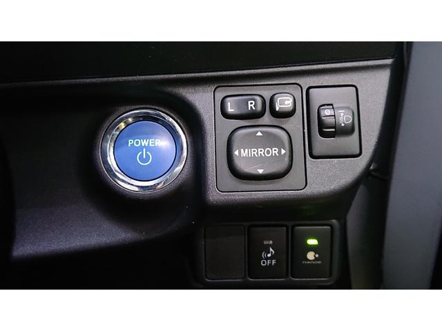 アクア Ｓ　ナビ　ＣＤ　ＤＶＤ　スマートキー　プッシュスタート　記録簿　ワンオーナー（17枚目）