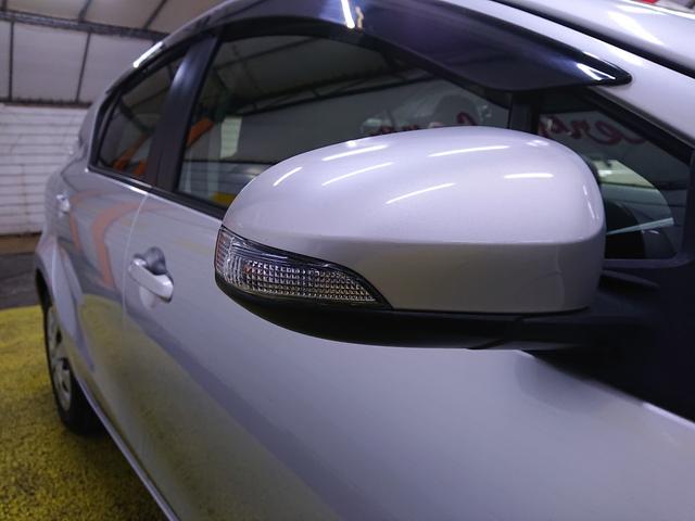 アクア Ｓ　ナビ　ＣＤ　ＤＶＤ　スマートキー　プッシュスタート　記録簿　ワンオーナー（28枚目）