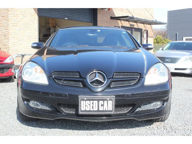 ＳＬＫ ＳＬＫ２８０　３．０Ｌ　Ｖ型６気筒ＤＯＨＣ２４Ｖ　７ＡＴ　電動バリオルーフ　本革ＰＷシート／ヒーター／ネックウォーマー　クルーズコントロール　スペアキー　ＥＴＣ（4枚目）