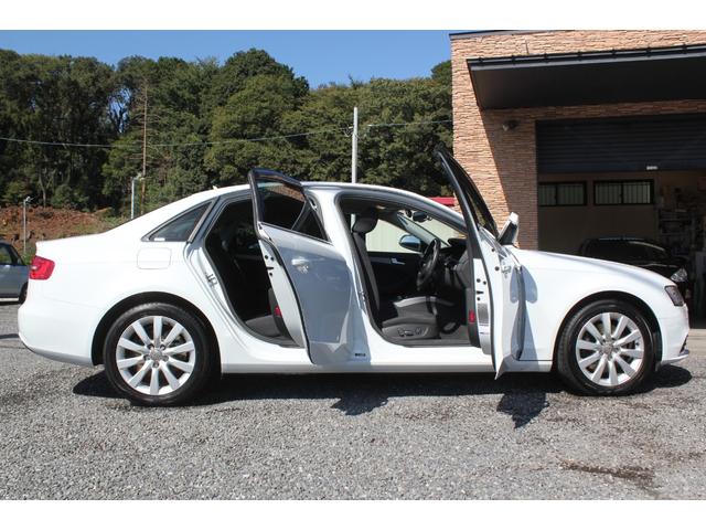 Ａ４ ２．０ＴＦＳＩクワトロ　１オーナー　２Ｌターボ　ＦＴ４ＷＤ　Ｓトロ７ＡＴパドルＳ　衝突軽減ブレーキ／レーンアシスト／追尾式クルコン　Ｓヒーター　ＨＤＤナビ／ＴＶ／ＢＴ接続／Ｂカメラ　アドバンスキー　ドラレコ　ＨＩＤ　１７ＡＷ（8枚目）