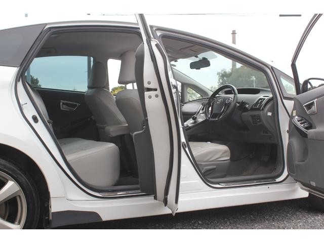 プリウス Ｓ　カロッツェリアナビ／テレビ／Ｂｌｕｅｔｏｏｔｈ接続　スマートキー／スペア有　ＨＩＤ／ＡＵＴＯライト　ＥＴＣ　ドラレコ　１７インチアルミ　検Ｒ８年１１月７日（10枚目）