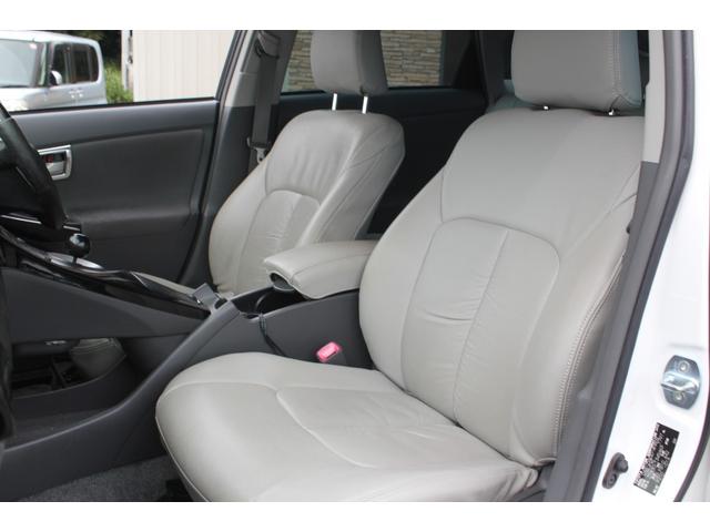 プリウス Ｓ　カロッツェリアナビ／テレビ／Ｂｌｕｅｔｏｏｔｈ接続　スマートキー／スペア有　ＨＩＤ／ＡＵＴＯライト　ＥＴＣ　ドラレコ　１７インチアルミ　検Ｒ８年１１月７日（19枚目）