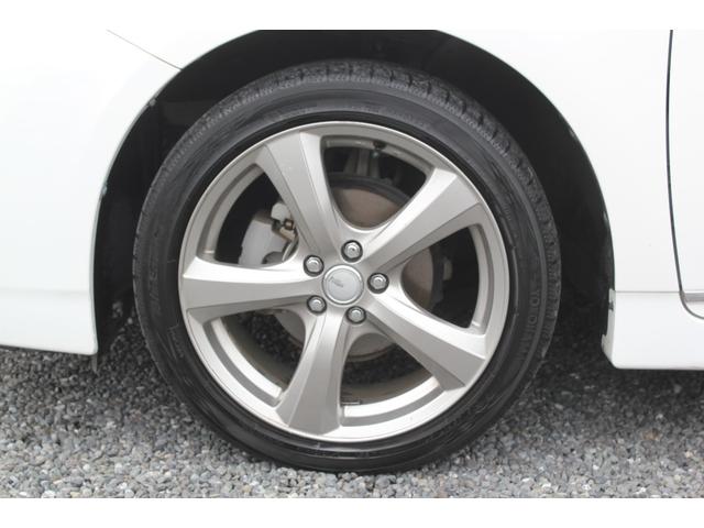 プリウス Ｓ　カロッツェリアナビ／テレビ／Ｂｌｕｅｔｏｏｔｈ接続　スマートキー／スペア有　ＨＩＤ／ＡＵＴＯライト　ＥＴＣ　ドラレコ　１７インチアルミ　検Ｒ８年１１月７日（26枚目）