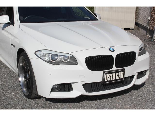 ５シリーズ ５２３ｉツーリング　Ｍスポーツパッケージ　２Ｌ直列４気筒ＤＯＨＣツインターボ　８ＡＴパドルＳ付　ＭスポーツＰＫＧ　２０インチアルミ　ナビ／ＴＶ／Ｂｌｕｅｔｏｏｔｈ／バックカメラ　クルコン　ミラー型ＥＴＣ　取説／記録簿／スペアキー　ＡＵＴＯ／Ｈ（2枚目）